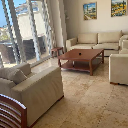 Apartmán Helios Residence *